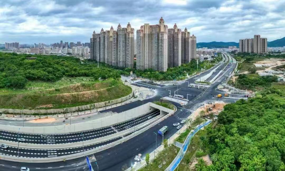 1761211623.jpg 微信图片_20251023152040_635_77.jpg